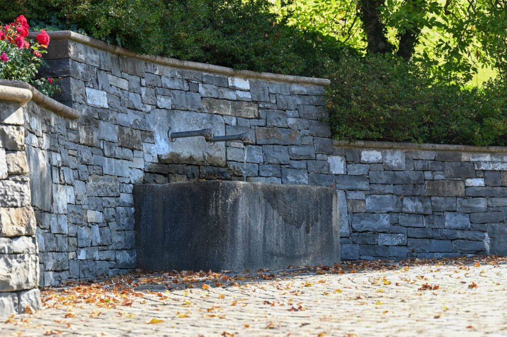 Brunnen